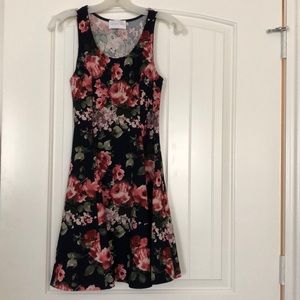French Grey - Casual Floral Dress